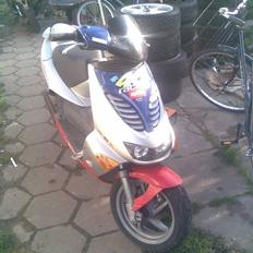 Aprilia sr50 LC Byttet til TKR