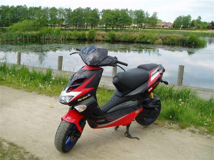 Aprilia Sr 50 Ditech billede 2