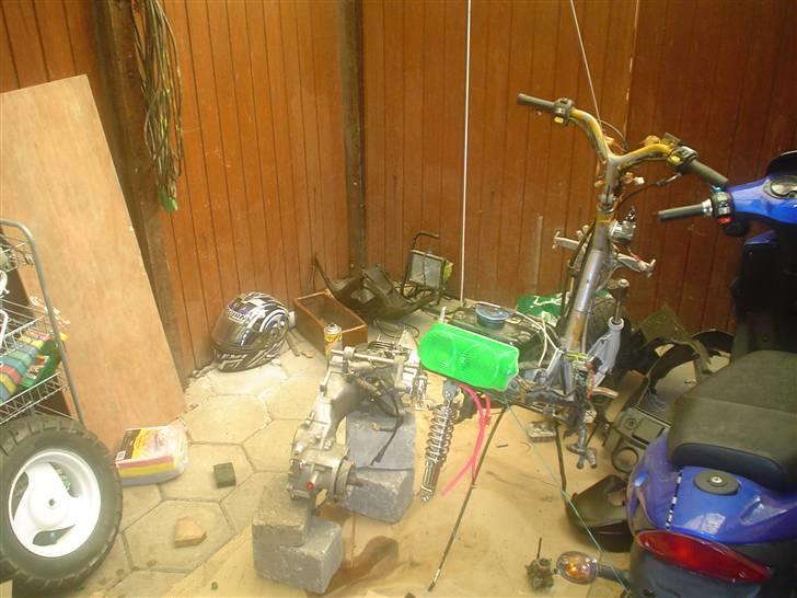 PGO Hot 50 billede 8