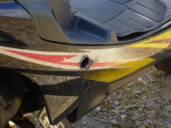 Giantco sprint sport  - en a de skrammer i højre side billede 3