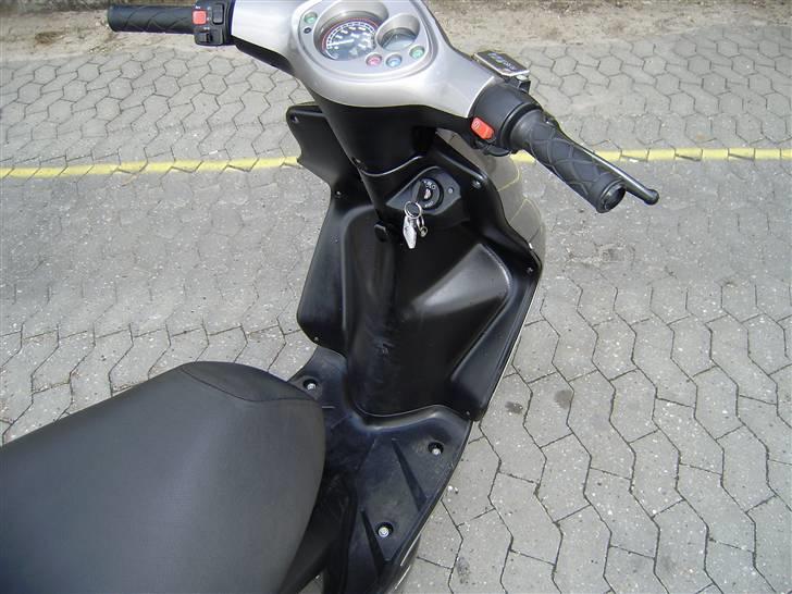 Yamaha Jog R  billede 12