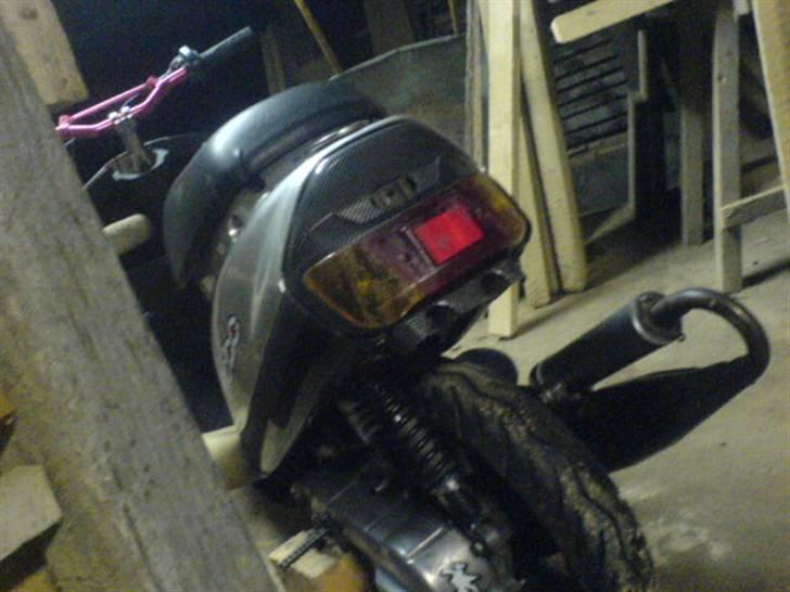 Yamaha Jog fs Solgt - lidt ældre end de andre. men stadig nyt billede 10