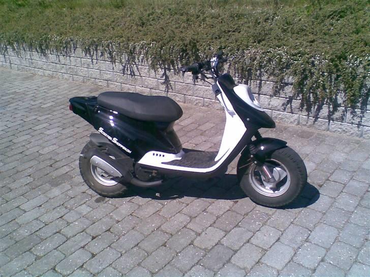 PGO Hot 50 billede 4