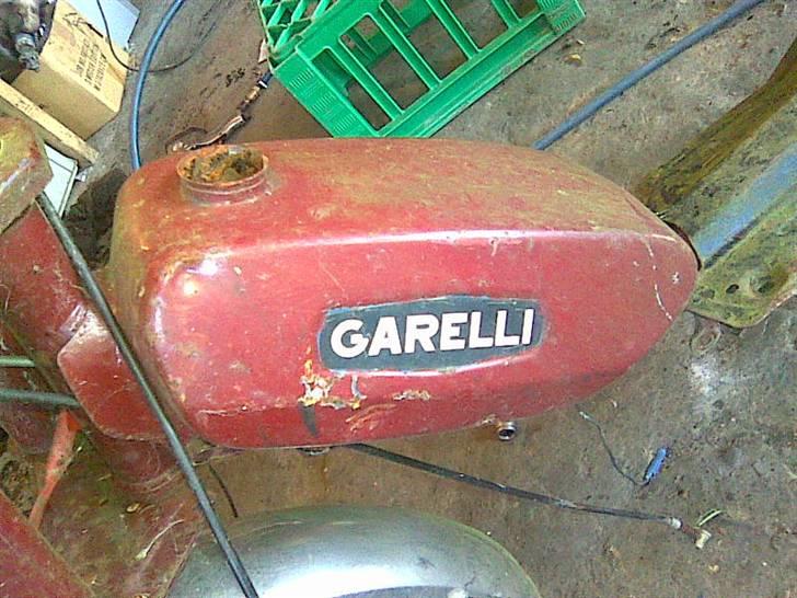 Garelli Kátia - Tanken. billede 2