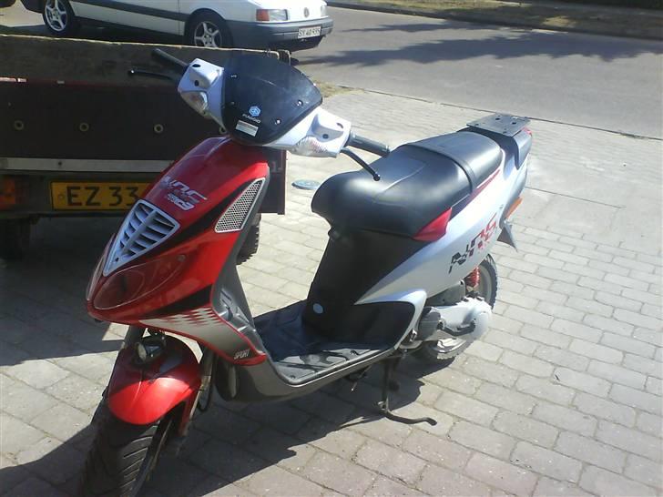 Piaggio nrg mc3 sport solgt billede 2