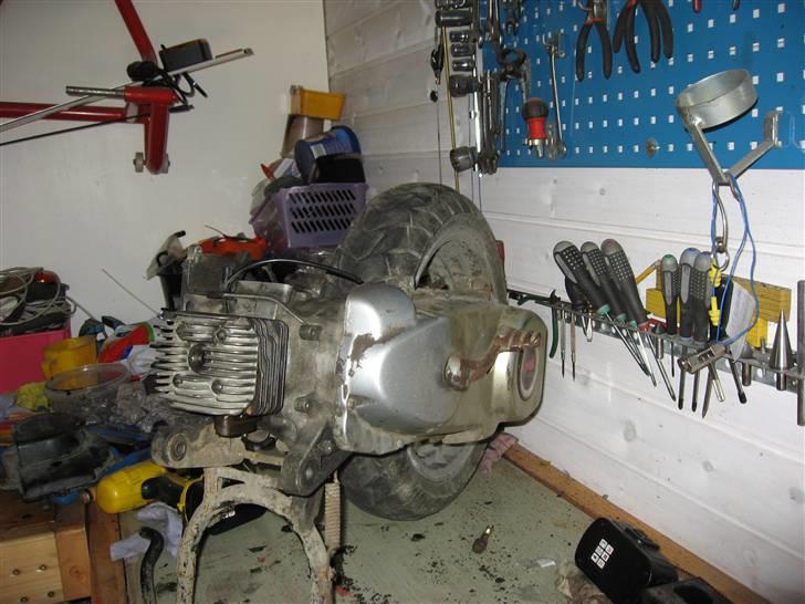 Derbi Hunter (solgt 1/6-2013) - renuveringen er påbegynt billede 3