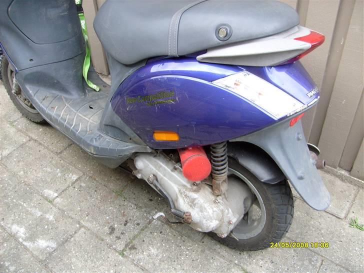 Piaggio new zip ((solgt)) - Så har jeg lige skiftet skjolde :-) (Efter) billede 11