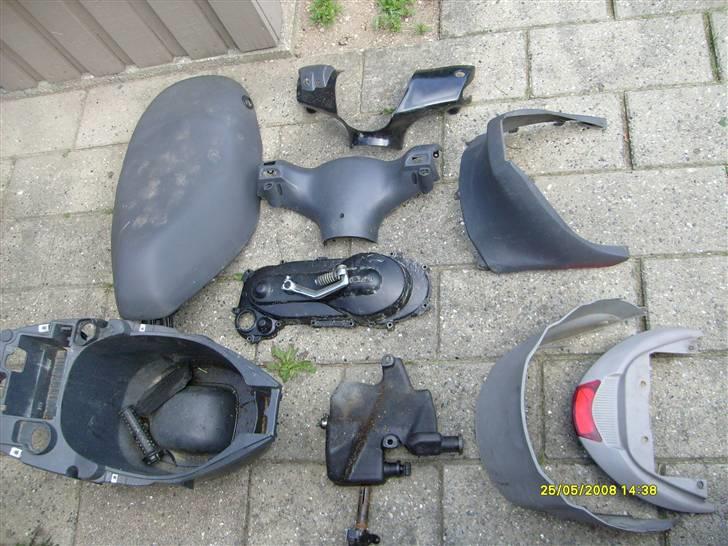 Piaggio new zip ((solgt)) - De gamle skjolde..( Tilsalg ) billede 16