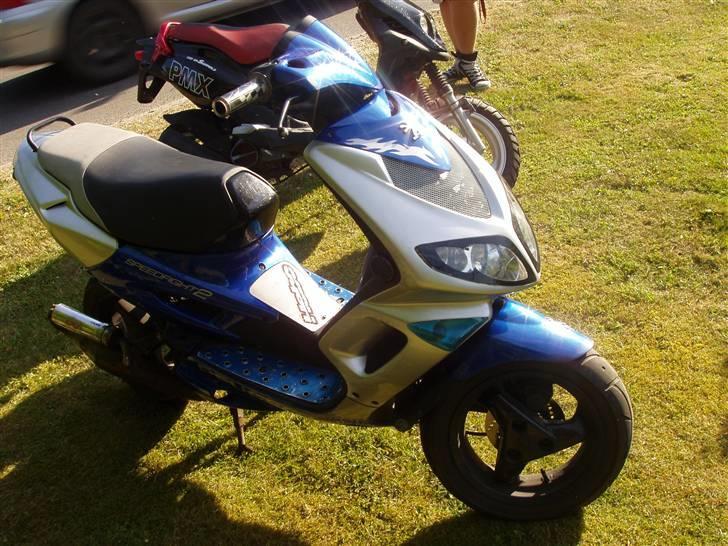 Peugeot speedfight 2 byttet billede 5