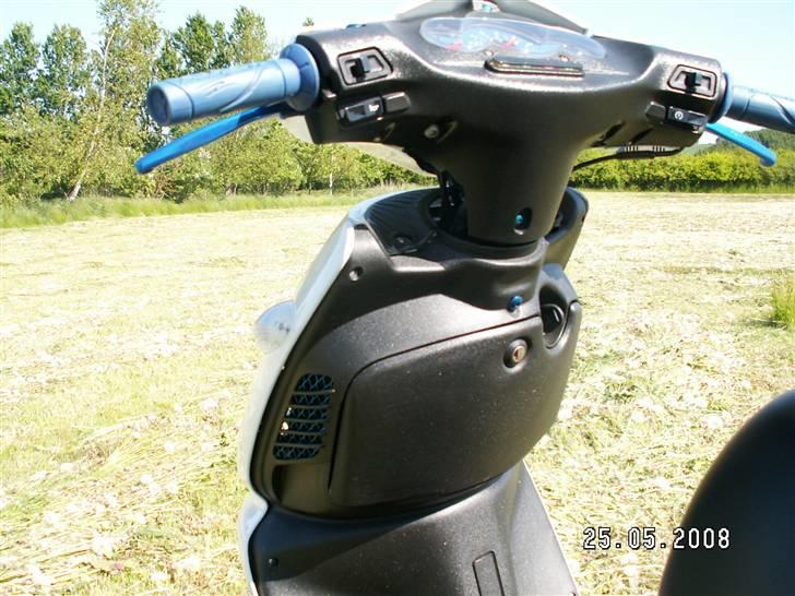 Aprilia Sonic Silkolene billede 5