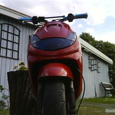 Peugeot vivacity brændt