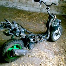 Yamaha Bws ng rasave  knallert