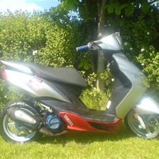 Yamaha Jog r