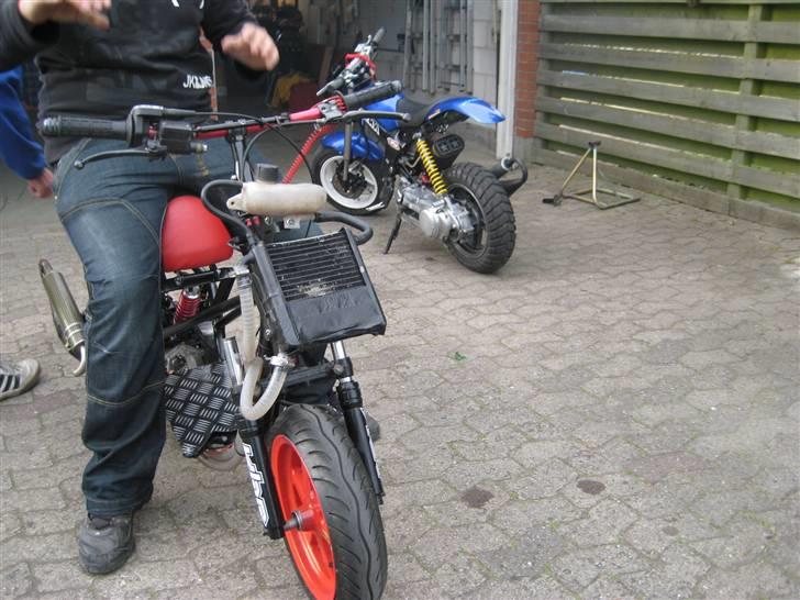 Suzuki Street™ // Solgt! :') - sammen med Ken fra teamets space ! billede 10