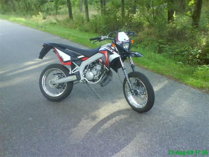 Gilera SMT supermotard solgt!!! billede 2