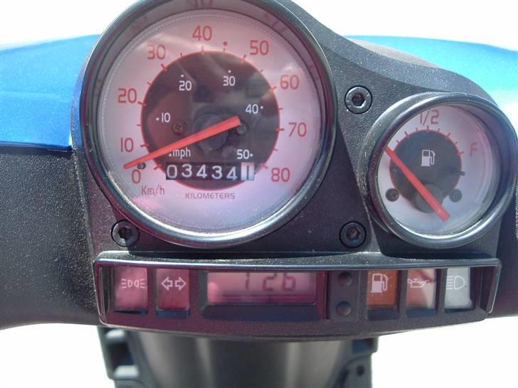 Gilera stalker solgt - kun kørt 3400 cirka billede 10