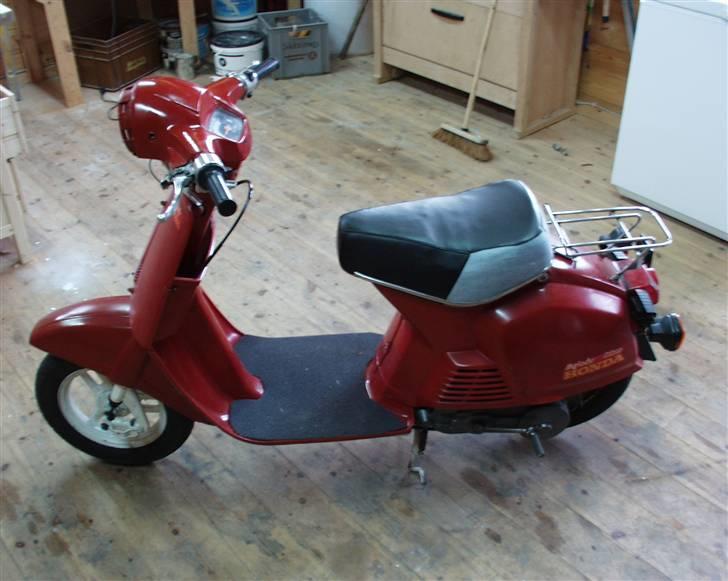 Honda melody deluxe billede 8