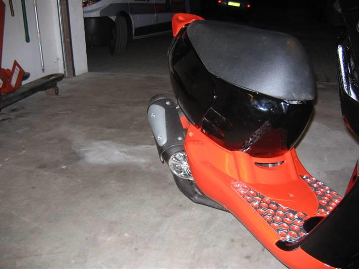 Aprilia sonic *orange* solgt :,(  billede 2