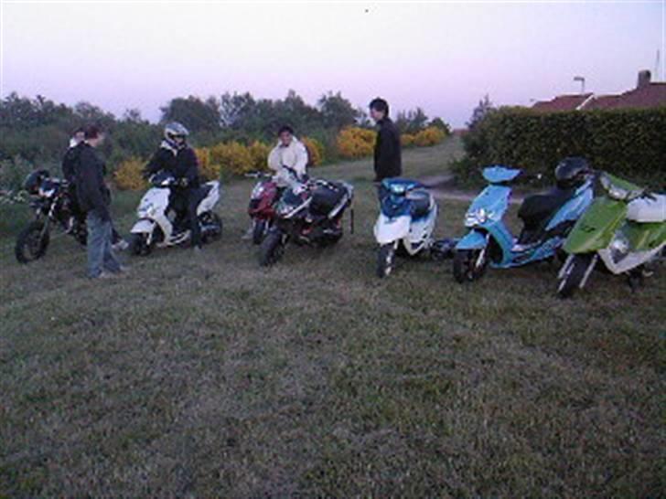 Yamaha jog FS (1) solgt - ventede på at panserne skred :P billede 14