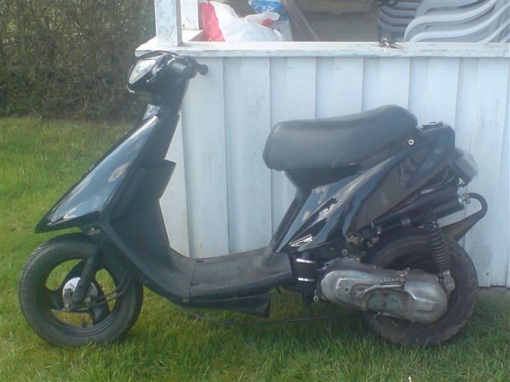 Yamaha jog SOLGT! billede 1