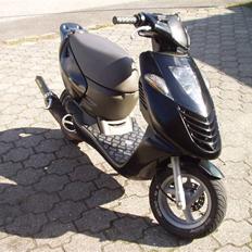 Aprilia Sonic Gp  (Solgt)