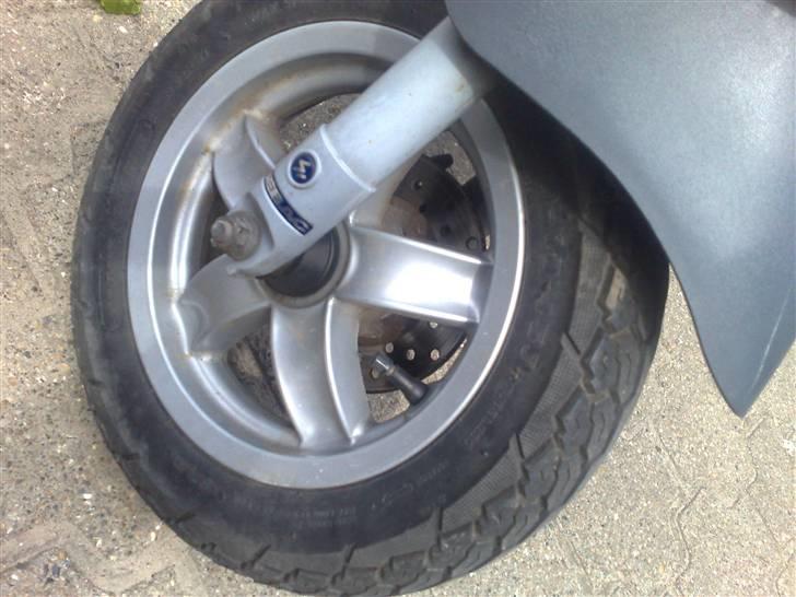 Piaggio new zip (solgt) billede 9