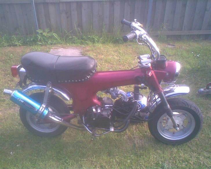 Honda dax st-50 billede 2