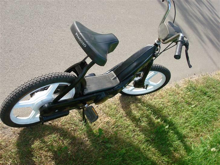 Vespa ciao solgt :) billede 5