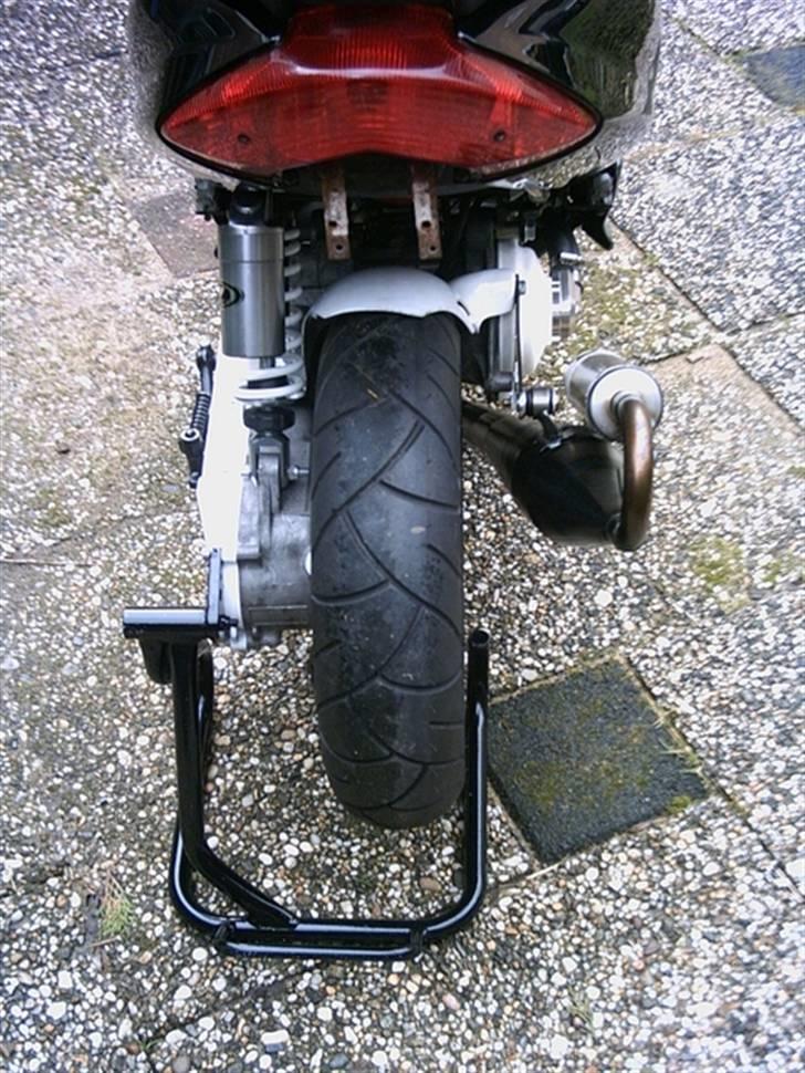 Yamaha Jog RR ( Solgt ) billede 6