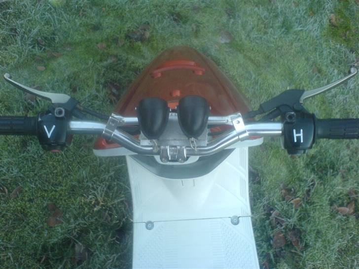 Yamaha Jog "Fisse lise" SOLGT billede 10