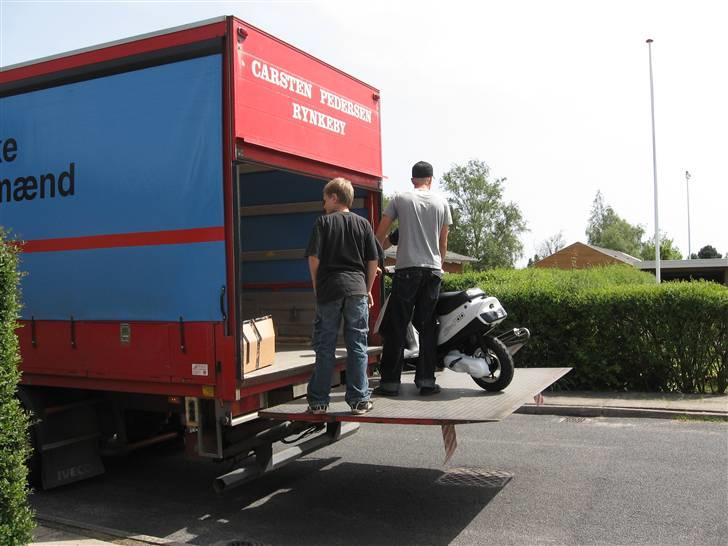 Yamaha Jog as "stage6"  SOLGT - Så blev hun sku solgt  /: billede 13