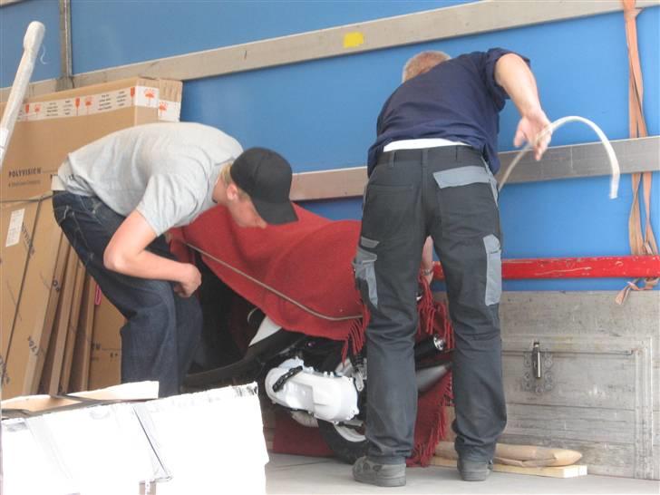 Yamaha Jog as "stage6"  SOLGT - Så blev hun sku solgt  /: billede 15