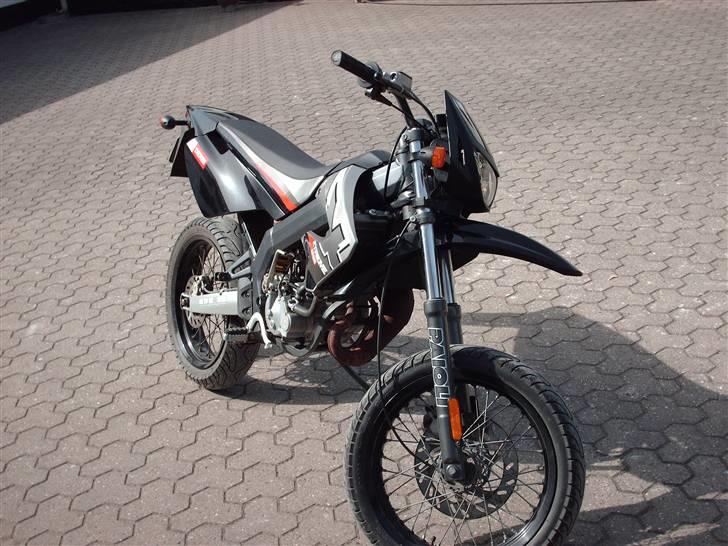 Derbi Senda sm xtreme (SOLGT) billede 5