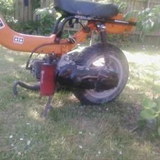 Suzuki  fz .. neos solgt