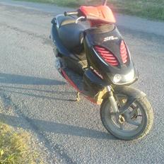 Aprilia SR 50 (LC)