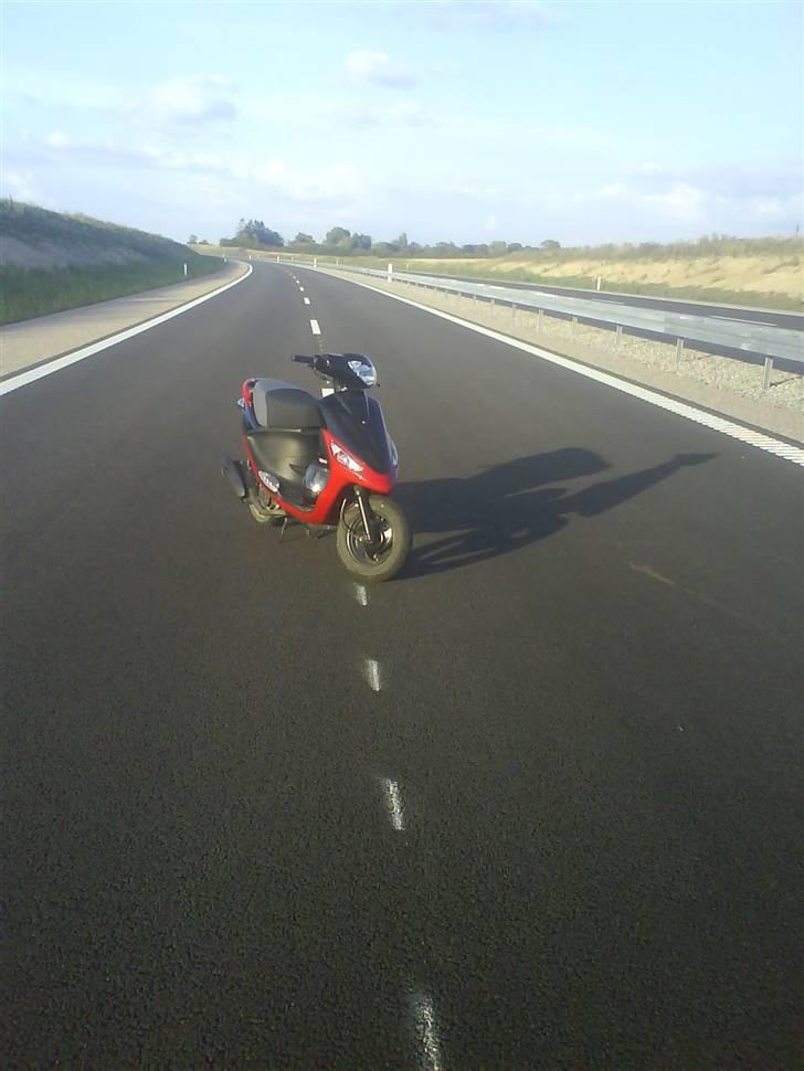 PGO Galaxy 50 billede 1