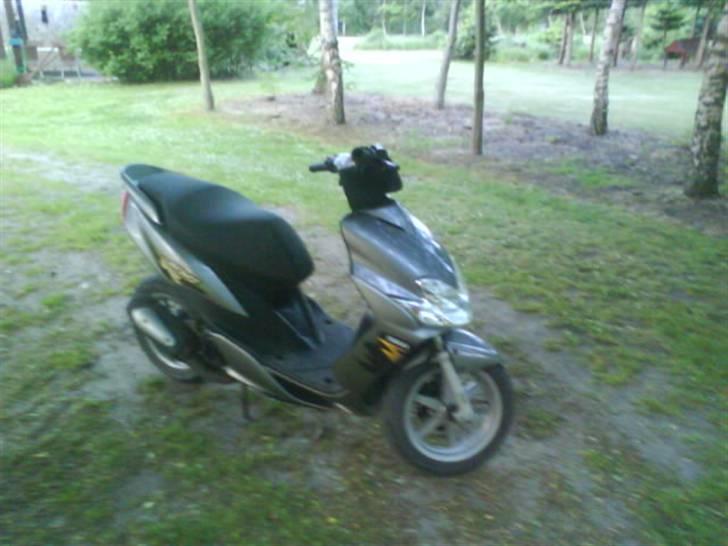 Yamaha jogr (BYTTET) billede 2