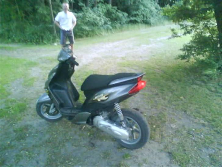 Yamaha jogr (BYTTET) billede 4