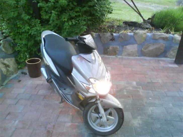Yamaha jogr (BYTTET) billede 7