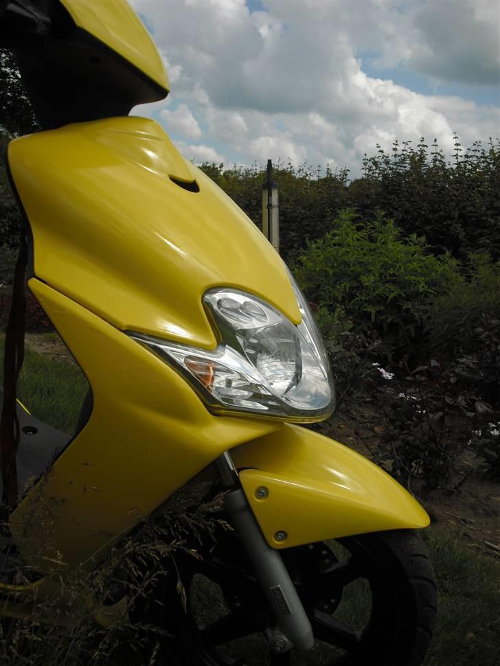 Yamaha jog R byttet - min mobil kan ikk altid fange favene bedere foto´s kommer ! billede 1