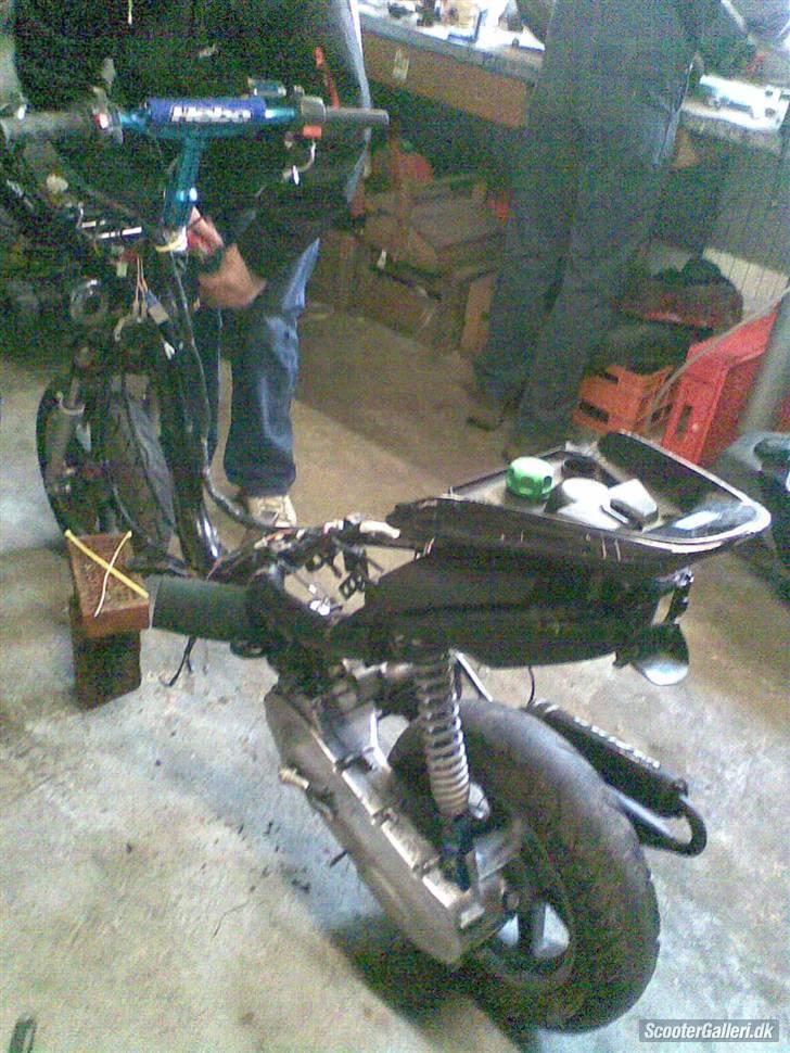 Yamaha jog R byttet - som den var for billede 12