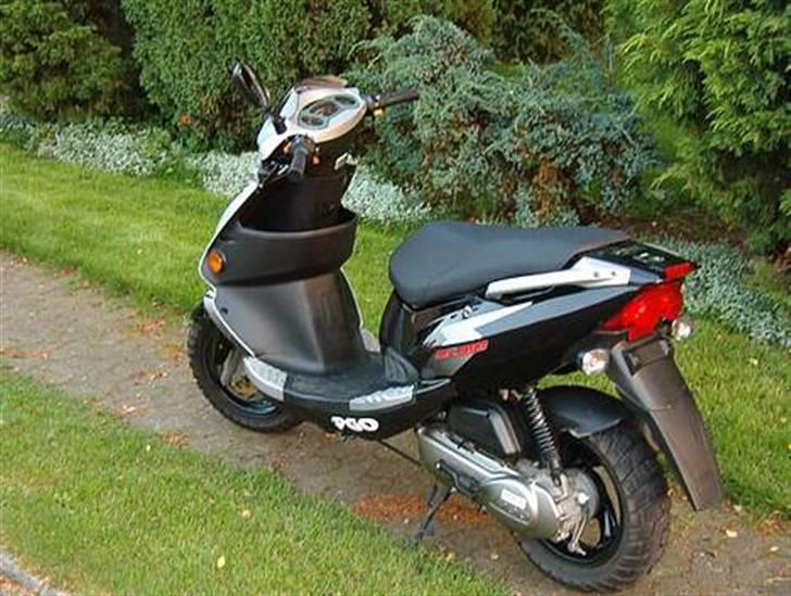 PGO Dr. Big  SOLGT  900 ,- billede 1