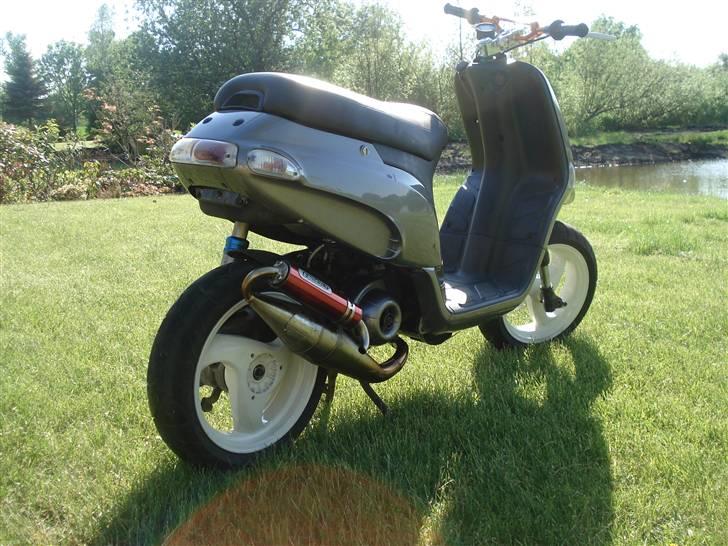 Piaggio Typhoon 70cc BYTTET! billede 3