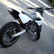 Derbi Senda xtreme sm solgt