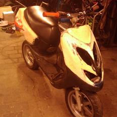 Yamaha Space roX Solgt