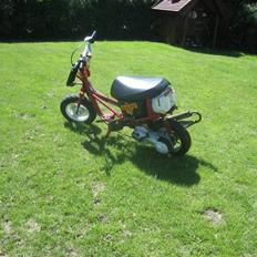 Yamaha Jog lc ts solgt 