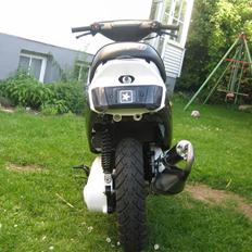 Yamaha Jog Stage6 Solgt