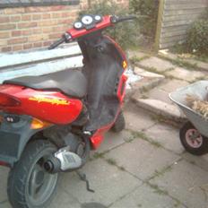 Peugeot Speedfight ac 1 (min bror har fået den)