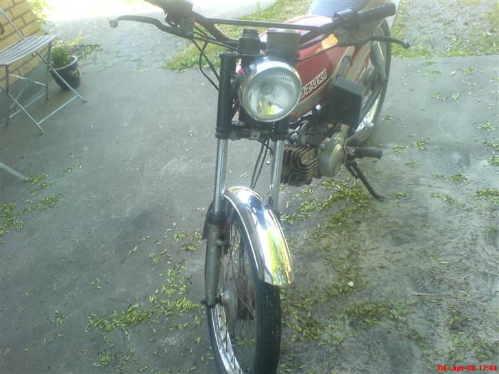 Suzuki solgt SAVNET! - før billede 4