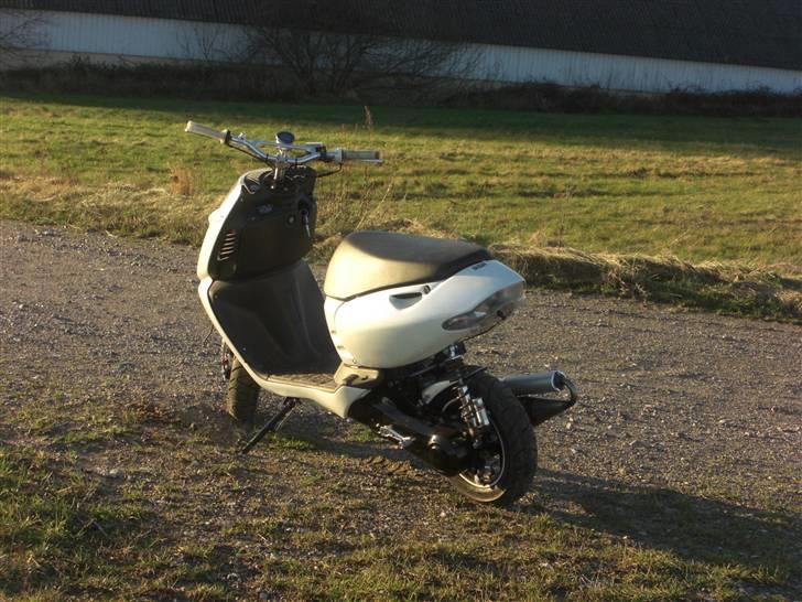 Aprilia sonic ( efter ) (solgt) billede 3
